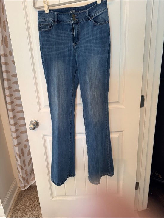 Soho Denim - New York and Company Soho Women's Blue Flare Jeans